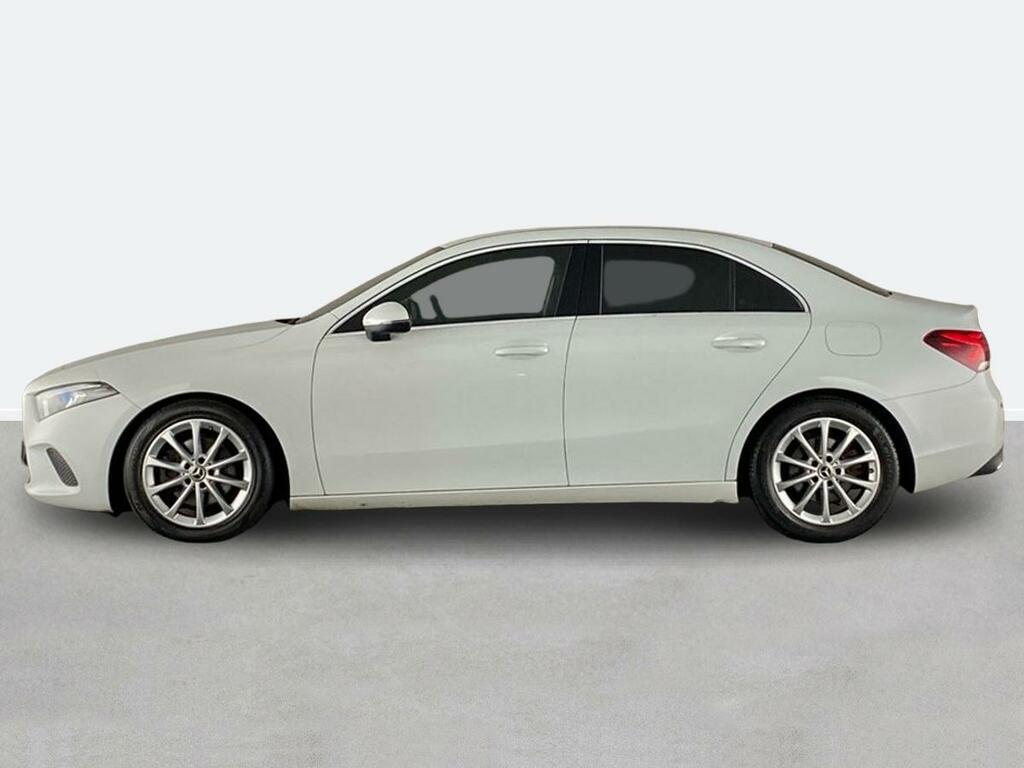 Mercedes-Benz A Class A200 Sport VE69KKD White #6