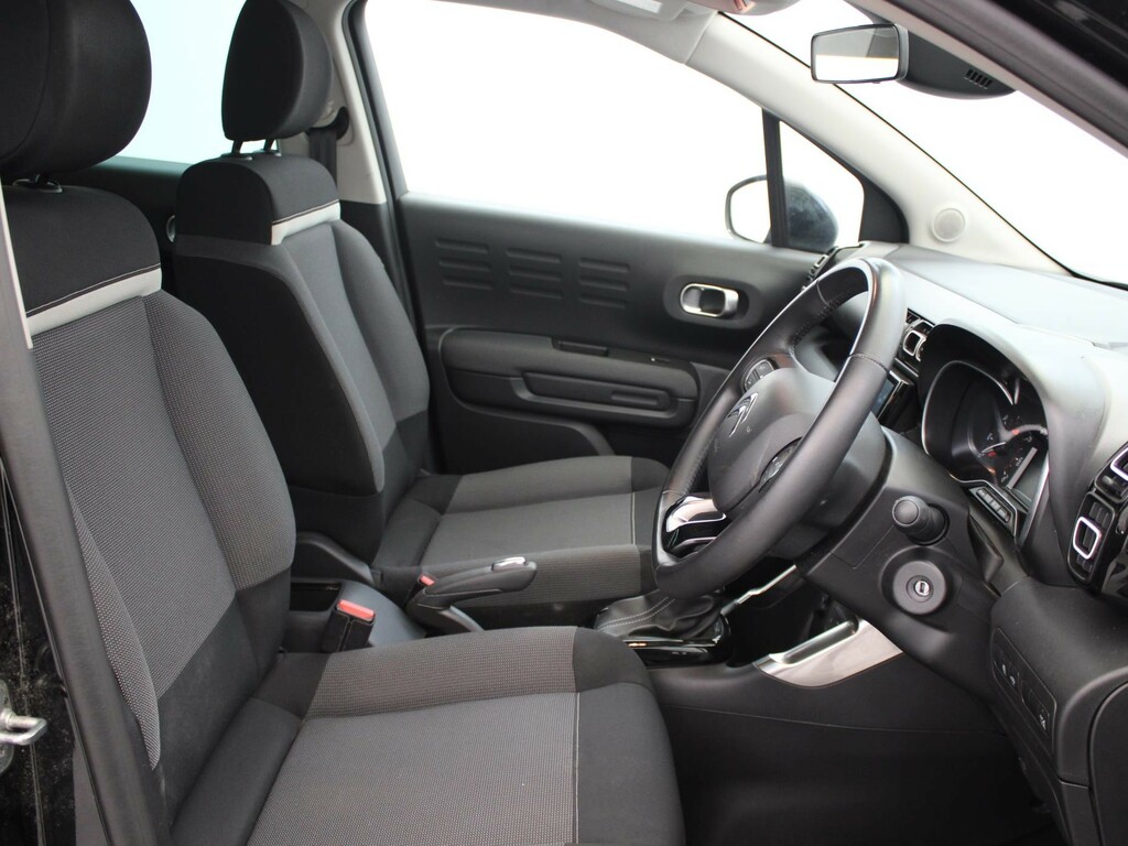 Citroen C3 Aircross 1.2 Puretech 130 Shine Eat6 SX71ATN Black #6