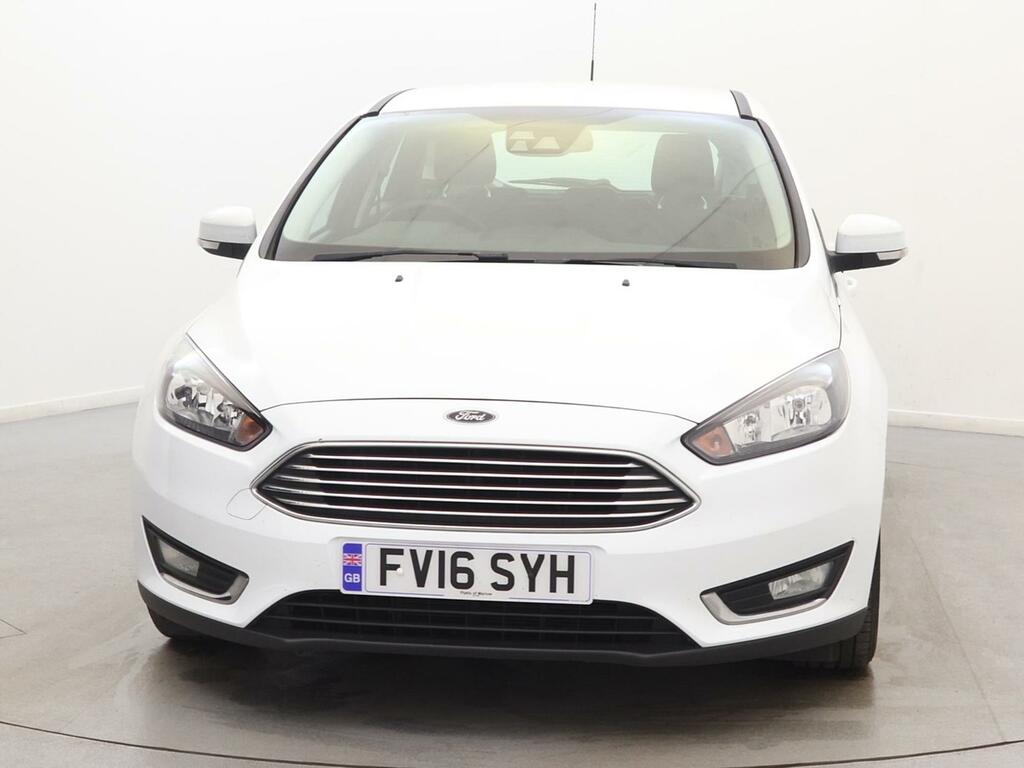 Ford Focus 1.0 Ecoboost 125 Titanium FV16SYH White #2