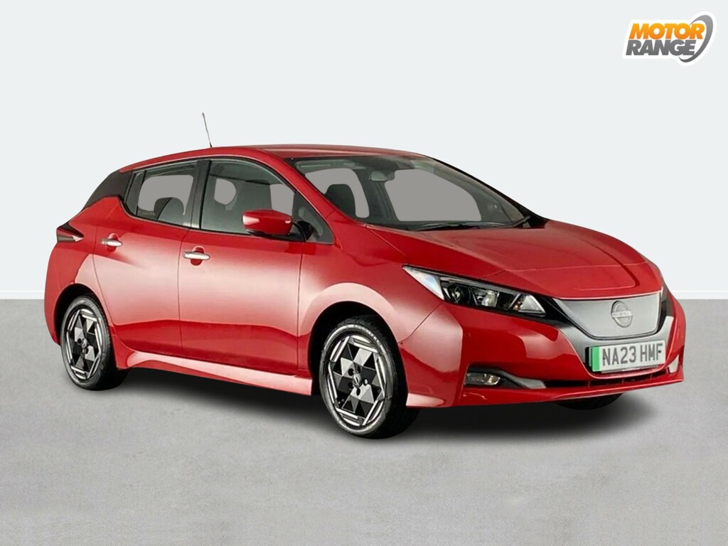 Nissan Leaf 110Kw Acenta 39Kwh Red
