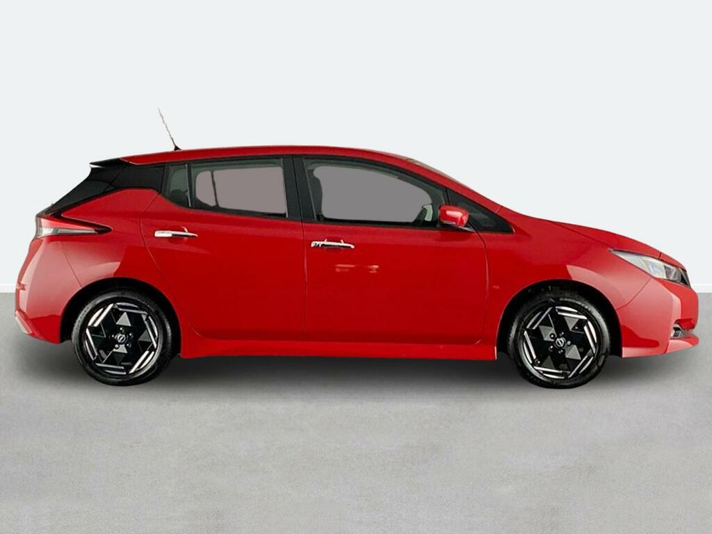 Nissan Leaf 110Kw Acenta 39Kwh NA23HMF Red #2