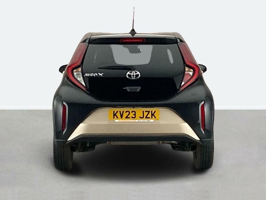 Toyota Aygo X 1.0 Vvt-i Edge KV23JZK Beige #4
