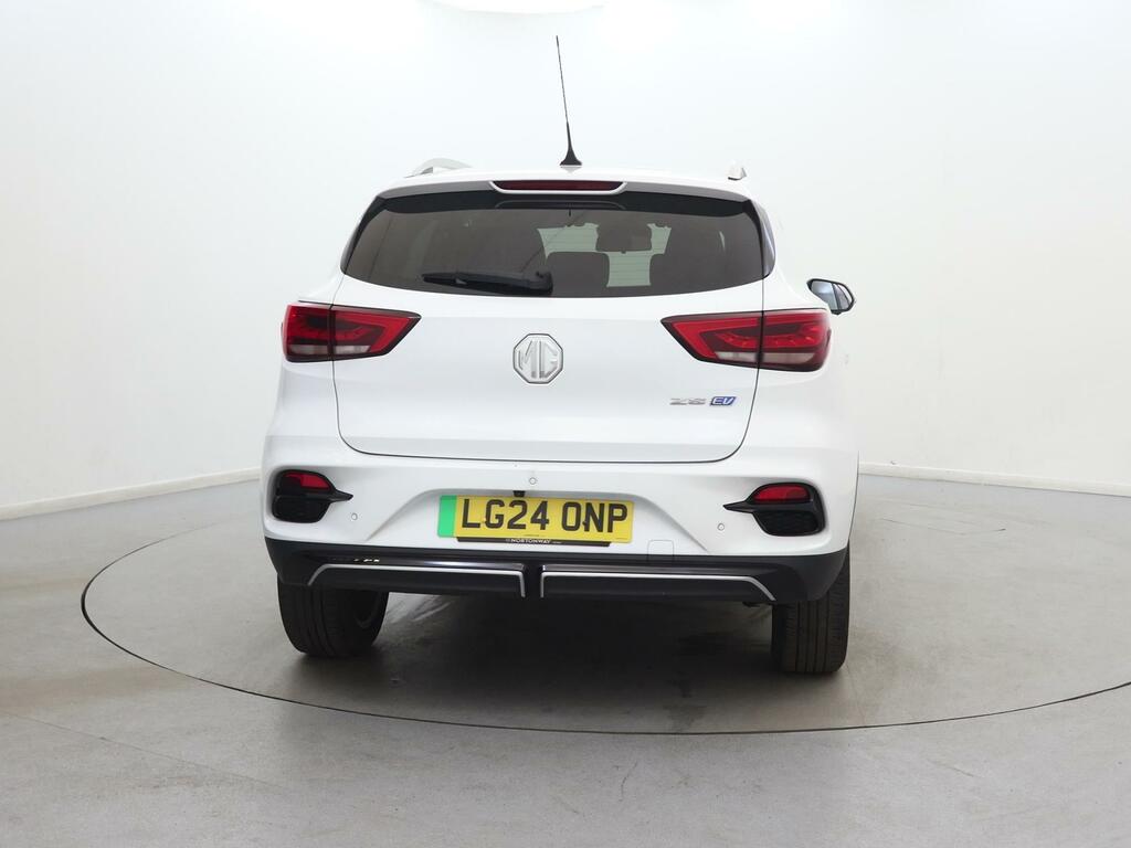 MG ZS 115Kw Trophy Connect Ev Long Range73kwh LG24ONP White #6