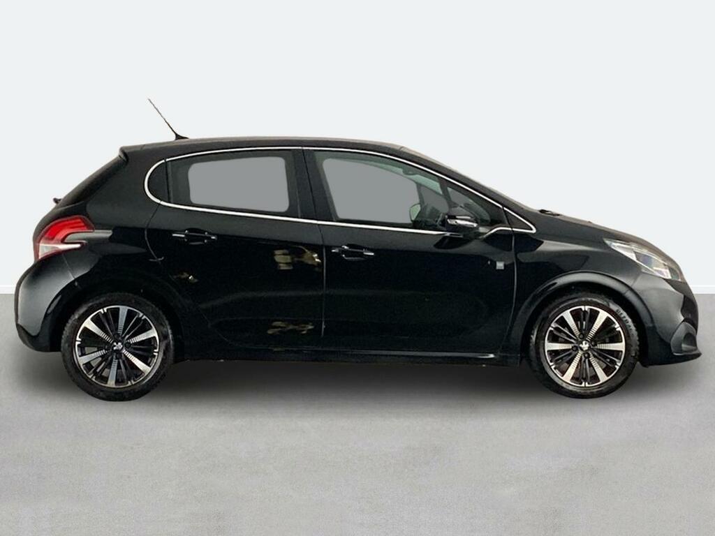 Peugeot 208 1.2 Puretech 82 Tech Edition Start Stop MF69YLT Black #2