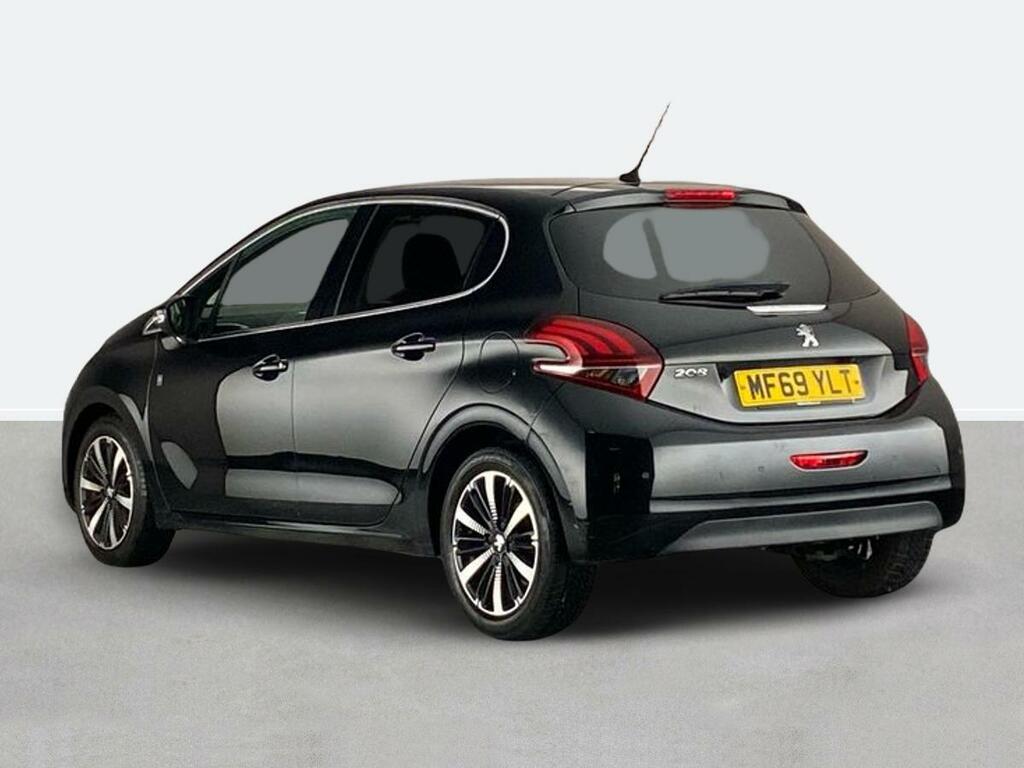 Peugeot 208 1.2 Puretech 82 Tech Edition Start Stop MF69YLT Black #5