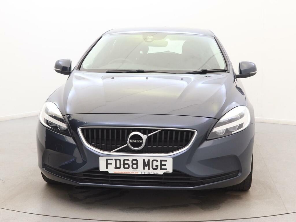 Volvo V40 D2 120 Momentum Nav Plus Blue #2