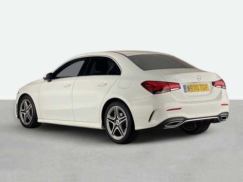 Mercedes-Benz A Class A200d Amg Line WR70TGF White #5