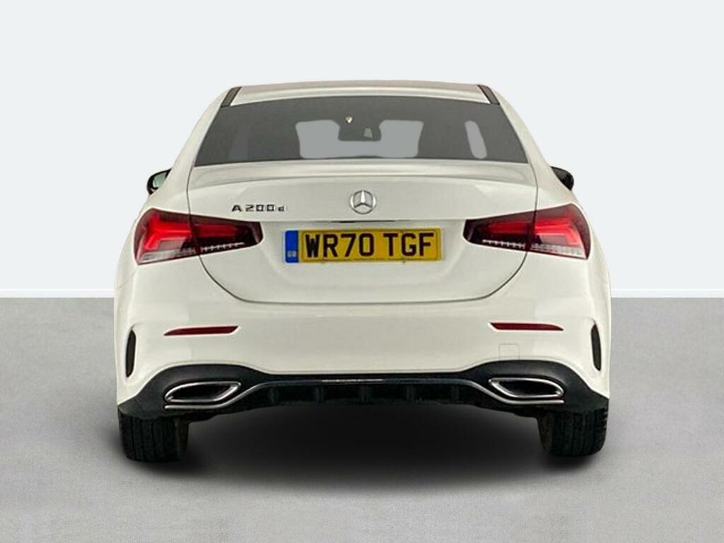Mercedes-Benz A Class A200d Amg Line WR70TGF White #4