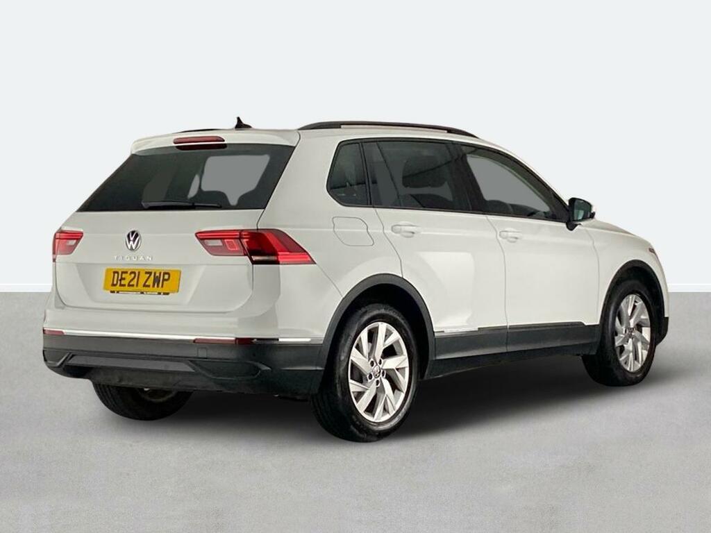 Volkswagen Tiguan 1.5 Tsi 150 Life Dsg DE21ZWP White #3