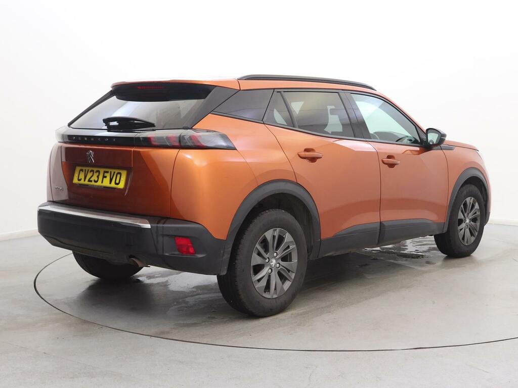 Peugeot 2008 1.2 Puretech Active Premium CV23FVO Orange #5
