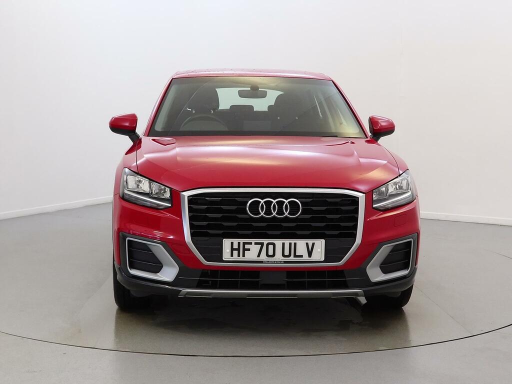 Audi Q2 30 Tfsi Sport HF70ULV Red #2