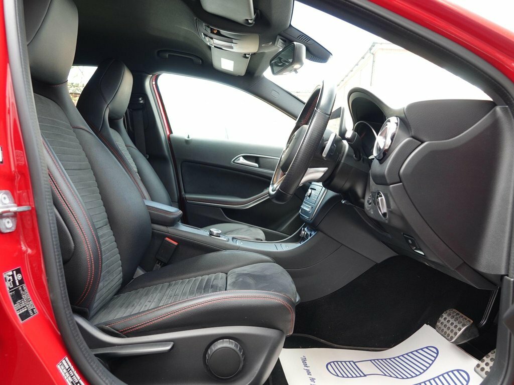 Mercedes-Benz GLA Class 1.6 Gla180 Amg Line Edition Suv 7G-dct LM20MJJ Red #6