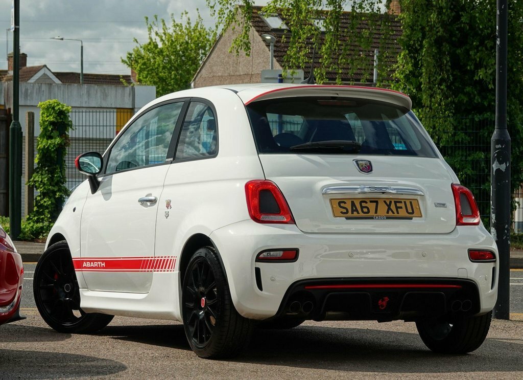 Abarth 595 1.4 T-jet Trofeo Hatchback Euro SA67XFU White #5