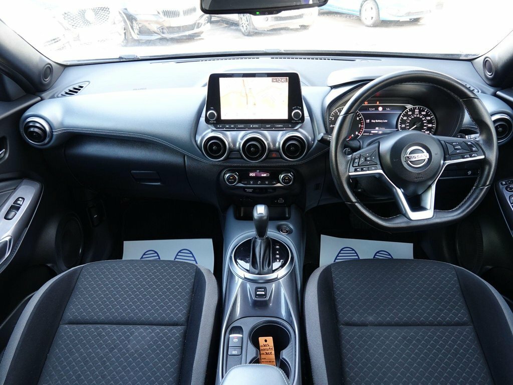 Nissan Juke 1.0 Dig-t N-connecta Suv Dct Euro EK22CVA Grey #4