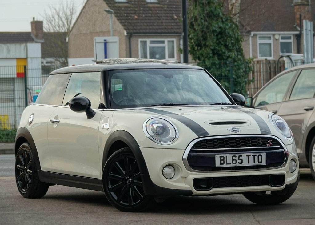 Mini Hatch 2.0 Cooper S Hatchback Euro 6 S BL65TTO White #2