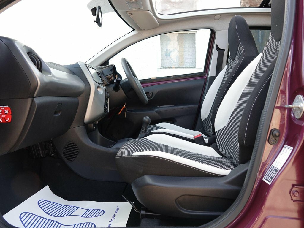 Peugeot 108 1.0 Active Top Euro 6 68 Ps ET15RUA Purple #6