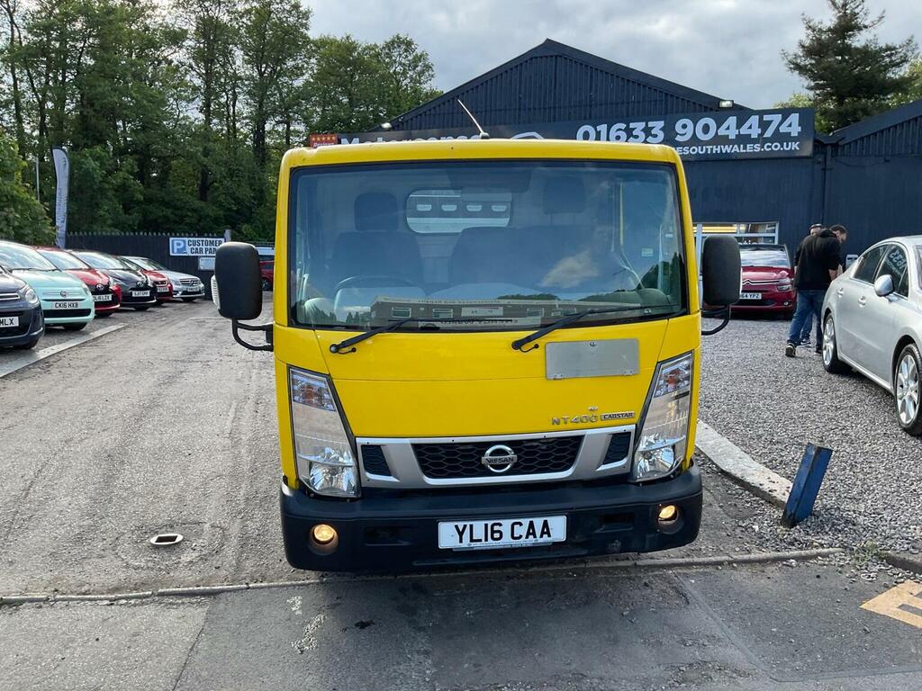 Nissan NT400 2.5L Null White #31