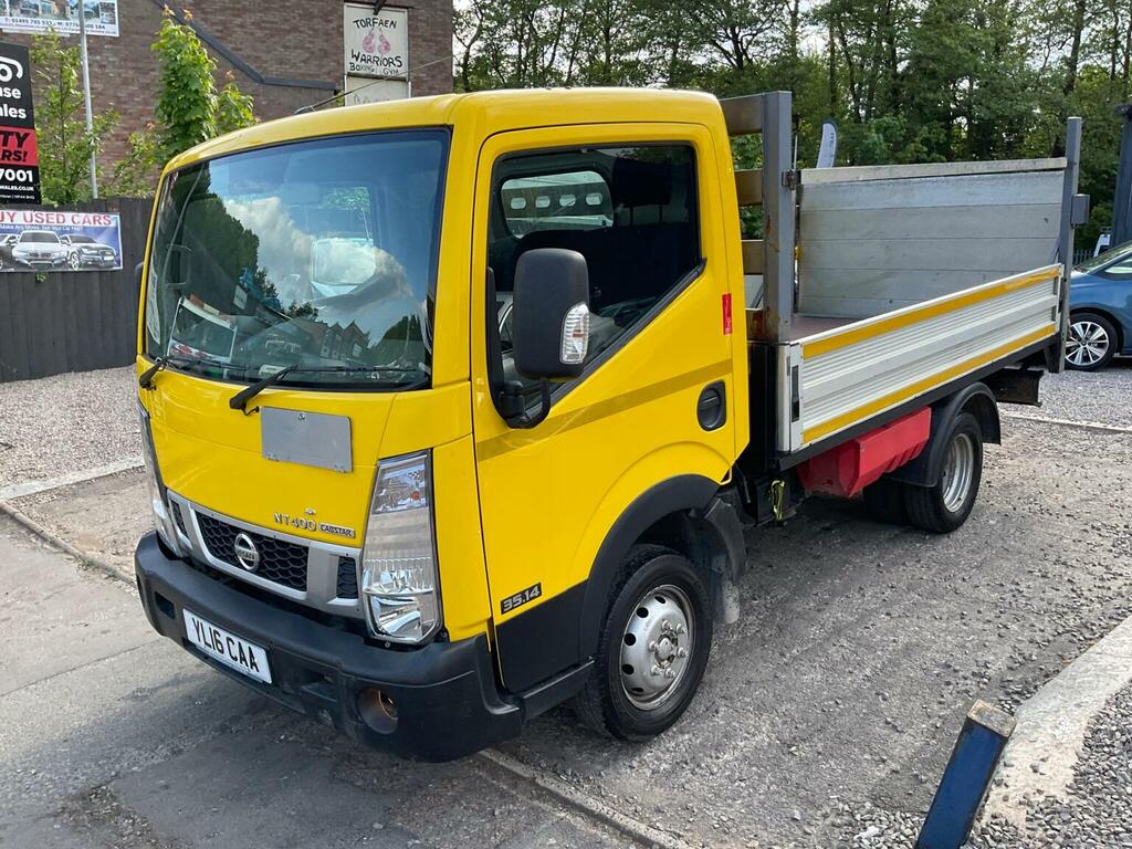 Nissan NT400 2.5L Null White #81