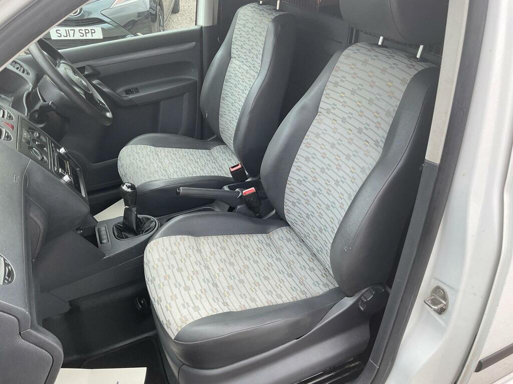 Volkswagen Caddy 2.0Tdi C20 140 Black #15