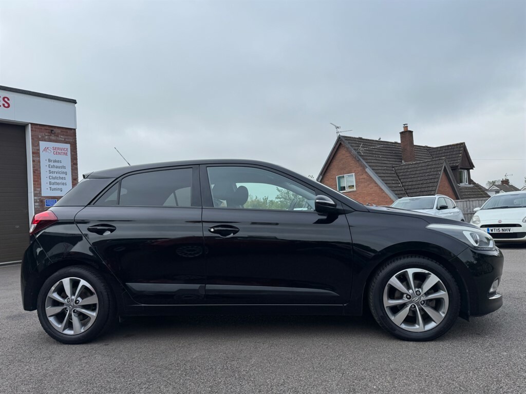 Hyundai I20 Mpi Premium Blue Drive EG16ENF Black #3