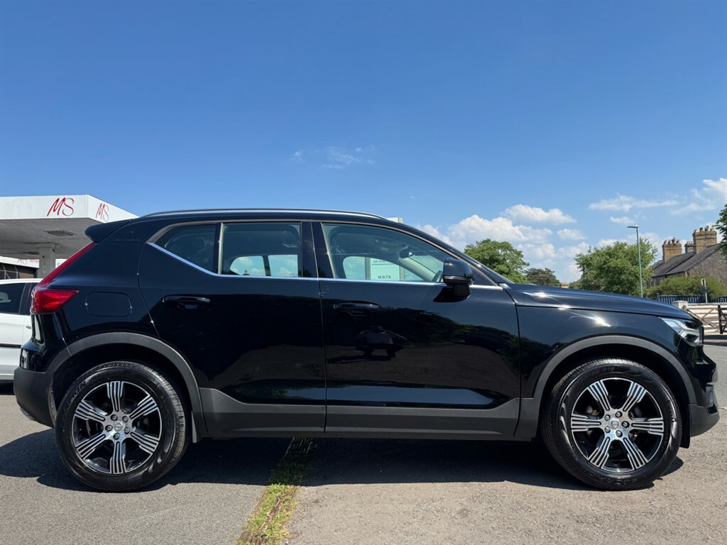 Volvo XC40 T3 Inscription CV19FPG #4