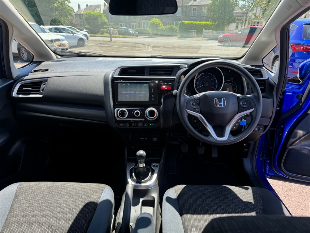 Honda Jazz I-vtec Se GY16UZS Blue #2