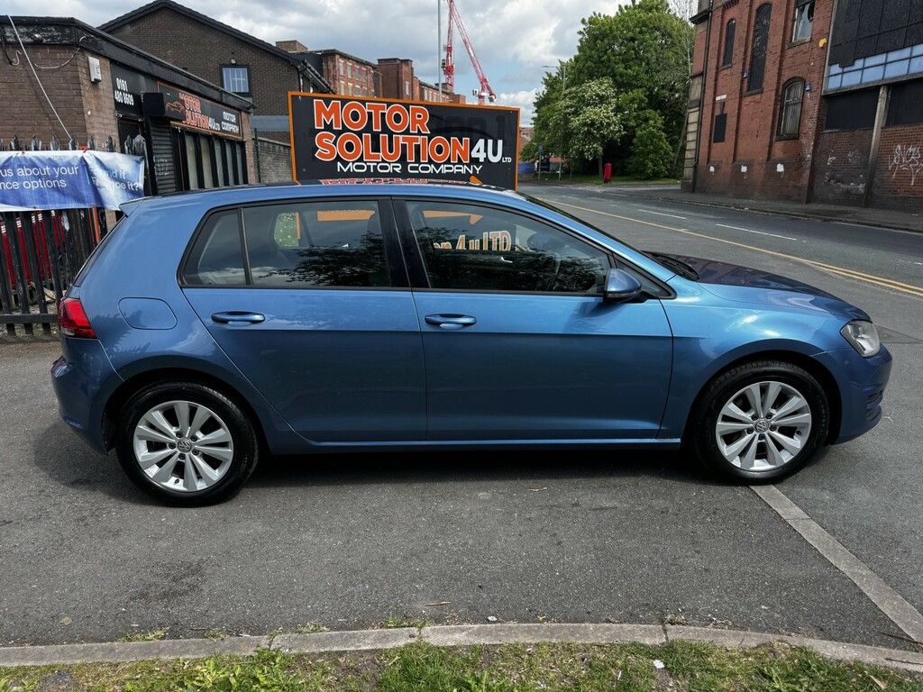 Volkswagen Golf Hatchback 1.6 Tdi Bluemotion Tech Se 201313 PK13DDV Blue #5