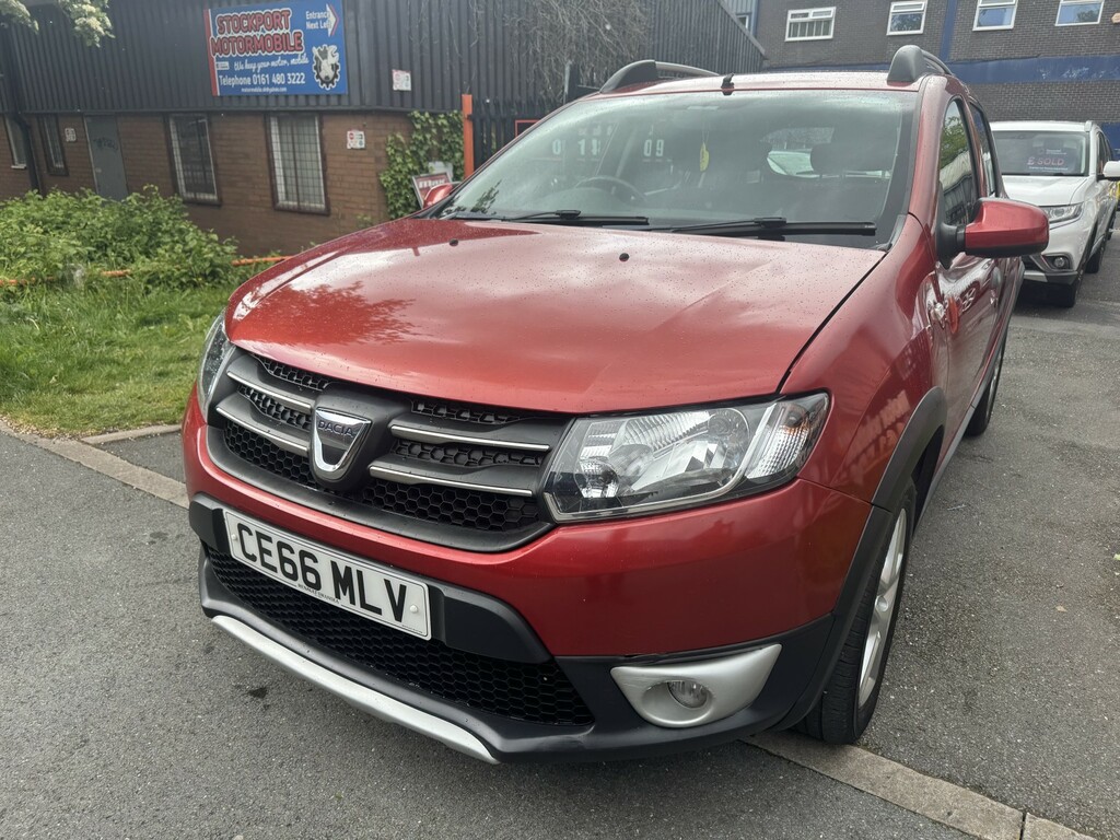 Dacia Sandero Stepway Hatchback 1.5 Stepway Laureate Dci 90 201666 CE66MLV Red #3