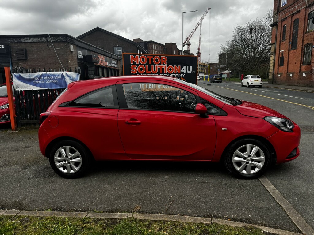 Vauxhall Corsa Hatchback 1.4 I Ecoflex Design 201616 SK16GJV Red #5