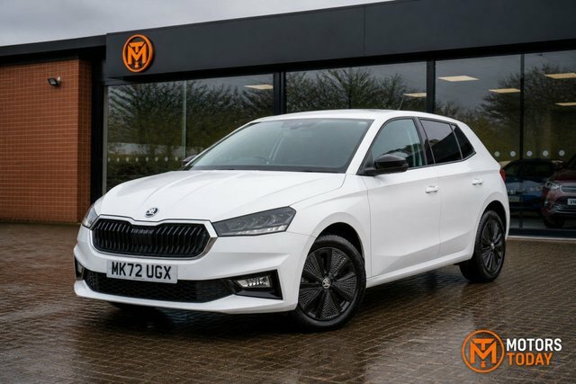 Skoda Fabia 2022 1.0 Mpi Colour Edition Hatchback M White