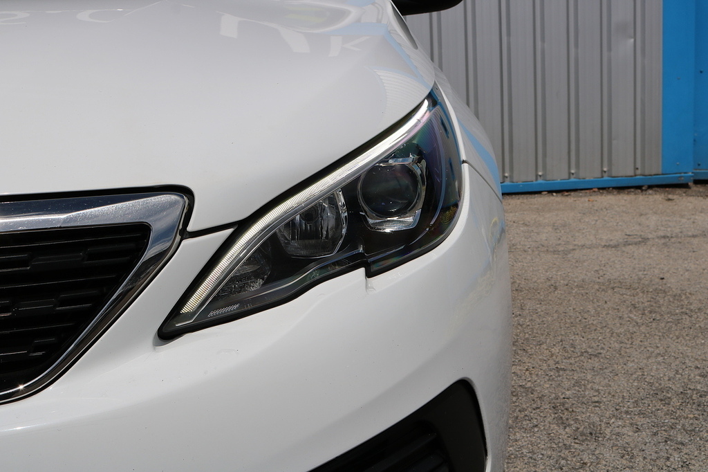 Peugeot 308 Bluehdi Access DK18DVO White #5
