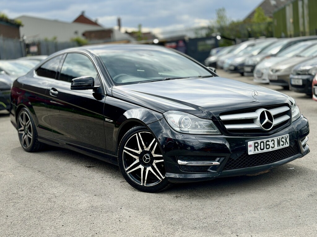 Mercedes-Benz C Class Coupe 2.1 C250 Cdi Amg Sport Plus 201363 M111LSL Black #2