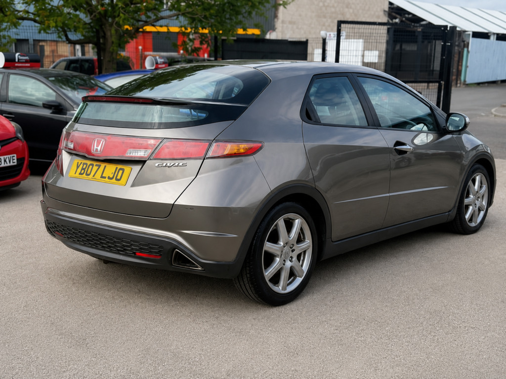 Honda Civic Hatchback 2.2 I-ctdi Ex 200707 Grey #4
