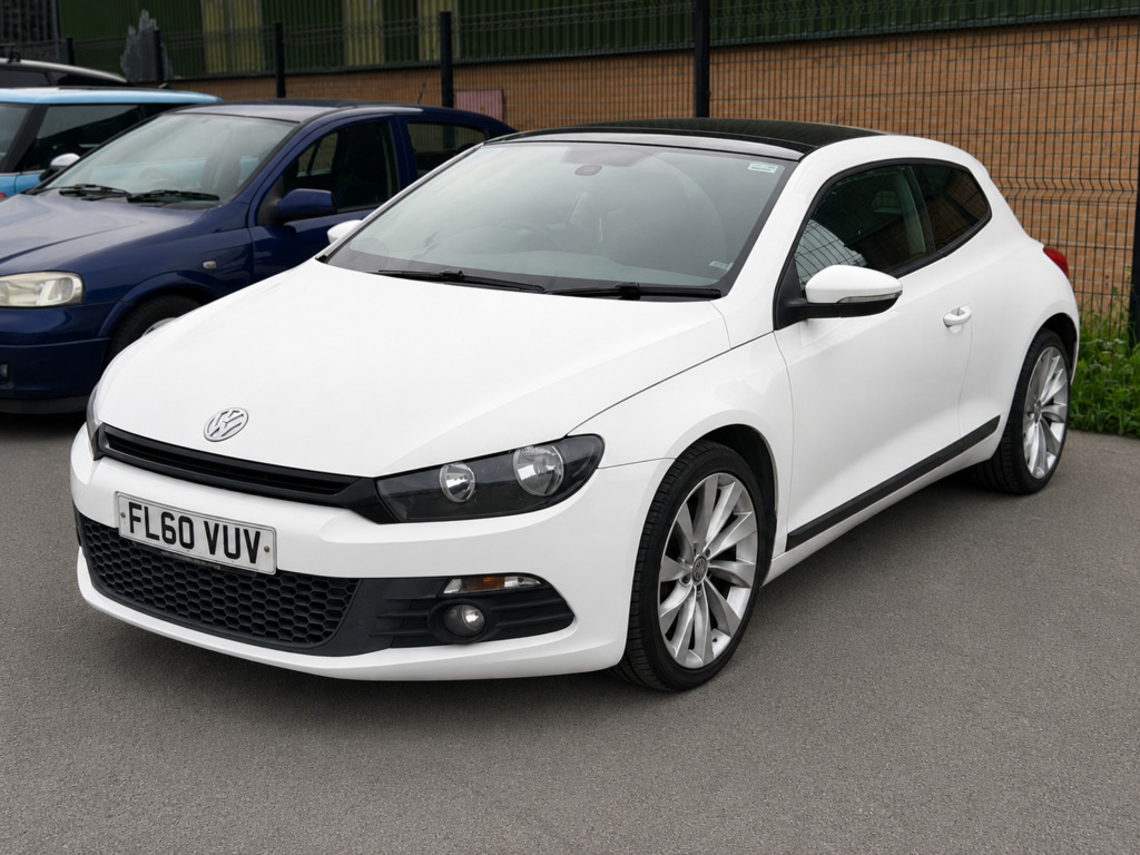 Volkswagen Scirocco Hatchback 2.0 Tdi Gt 201060 White #3