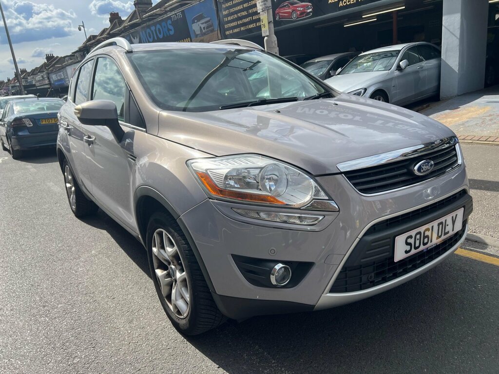 Ford Kuga 2.0 Tdci Zetec 2Wd Euro 5 Silver