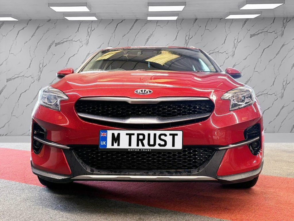 Kia Xceed 1L 3 Red #3
