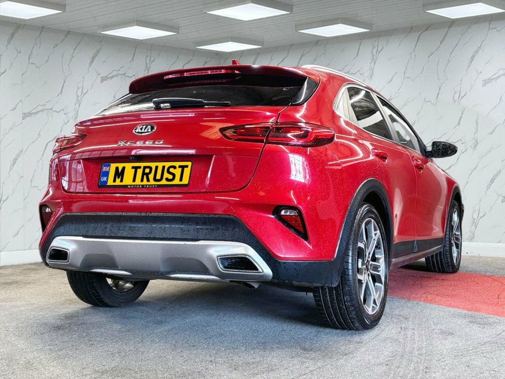 Kia Xceed 1L 3 Red #6