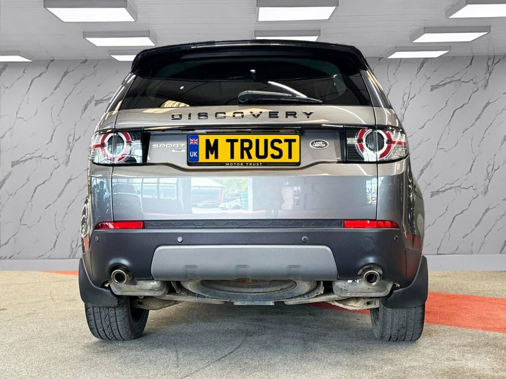 Land Rover Discovery Sport 2L Hse Black YB66YRM Grey #6