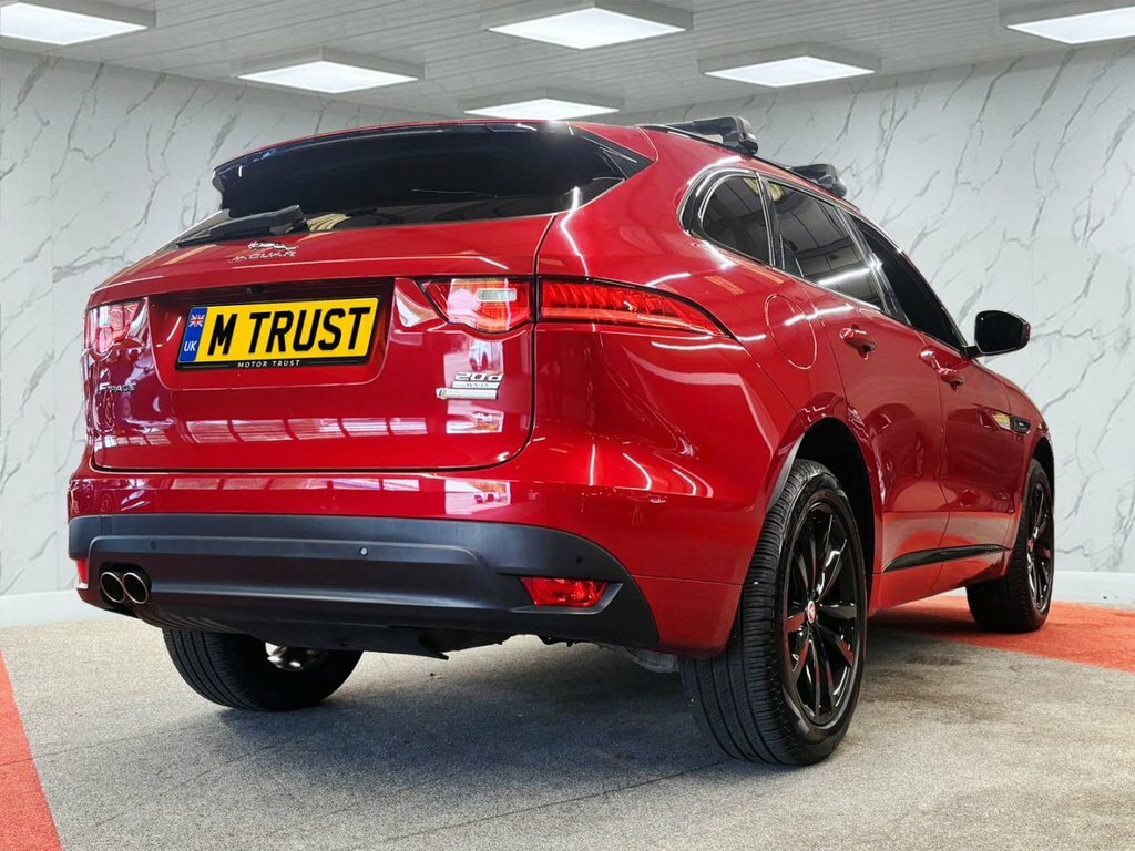 Jaguar F-Pace 2L R-sport RF68ZDO Red #6