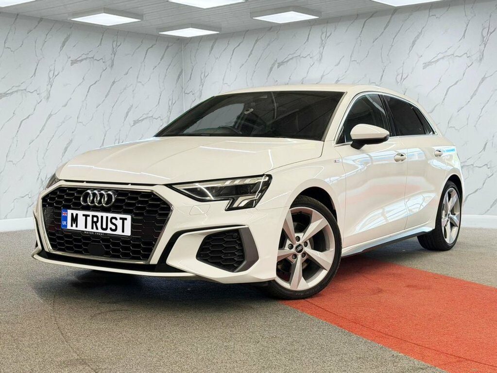 Audi A3 1L S Line LS21OGH White #5