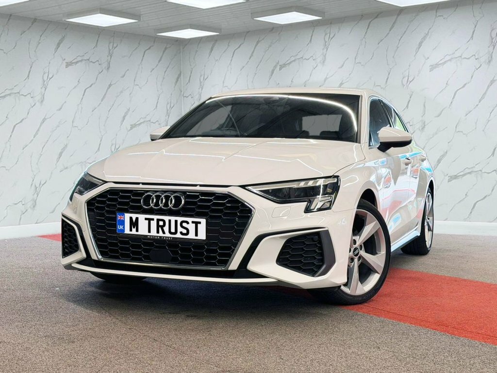 Audi A3 1L S Line LS21OGH White #4