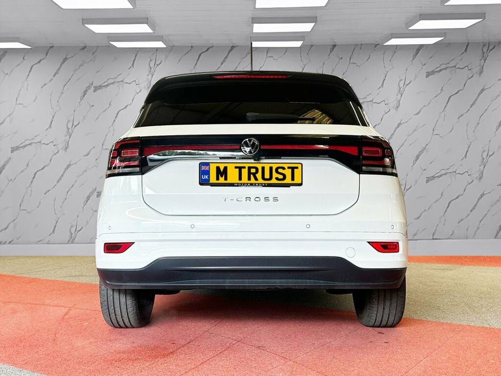 Volkswagen T-Cross 1L R-line LP22FUU White #6