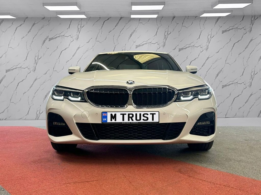 BMW 3 Series 2L M Sport YJ22SJO White #3