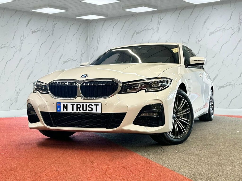 BMW 3 Series 2L M Sport YJ22SJO White #4