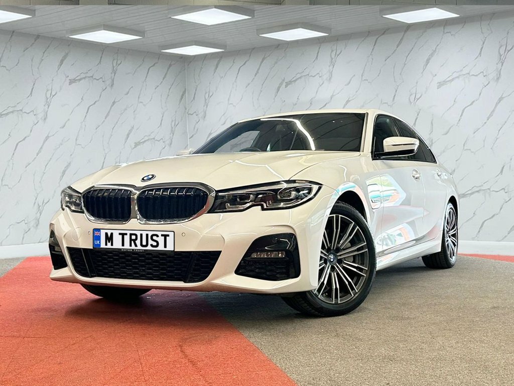 BMW 3 Series 2L M Sport YJ22SJO White #5