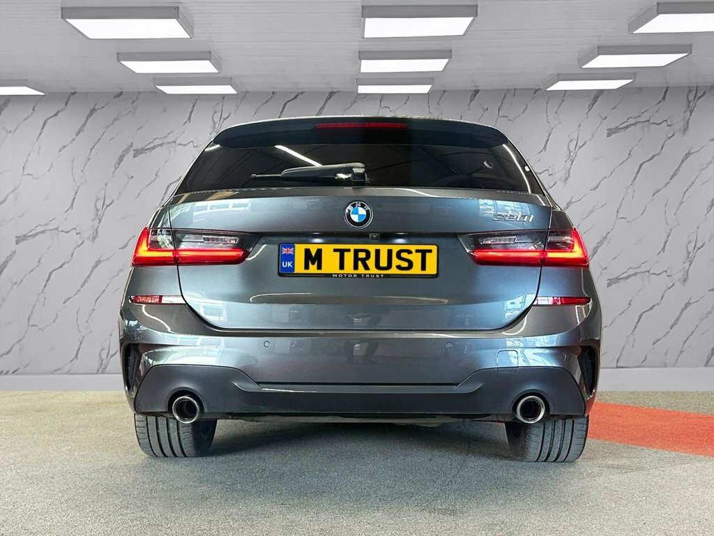 BMW 3 Series 2L M Sport YE22EFK Grey #6