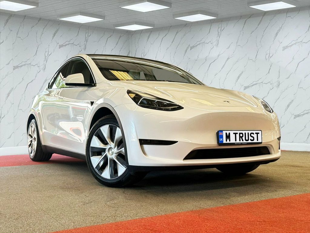Tesla Model Y Suv WP72KNN White #2