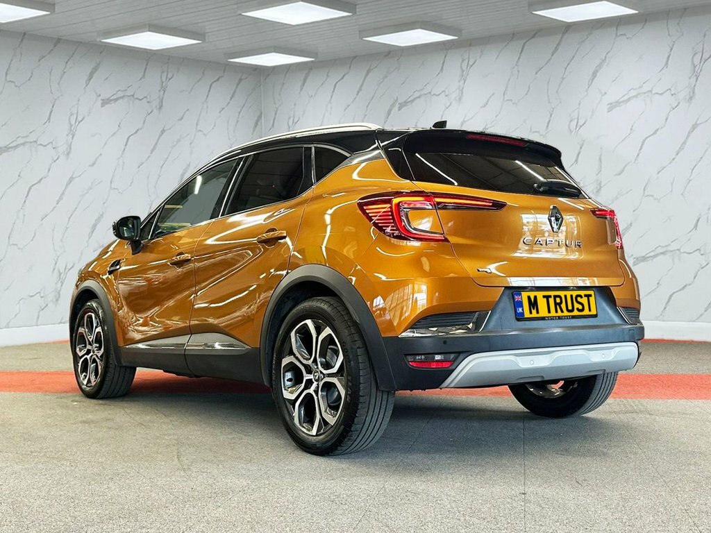 Renault Captur 1L S Edition LR70YAY Orange #6