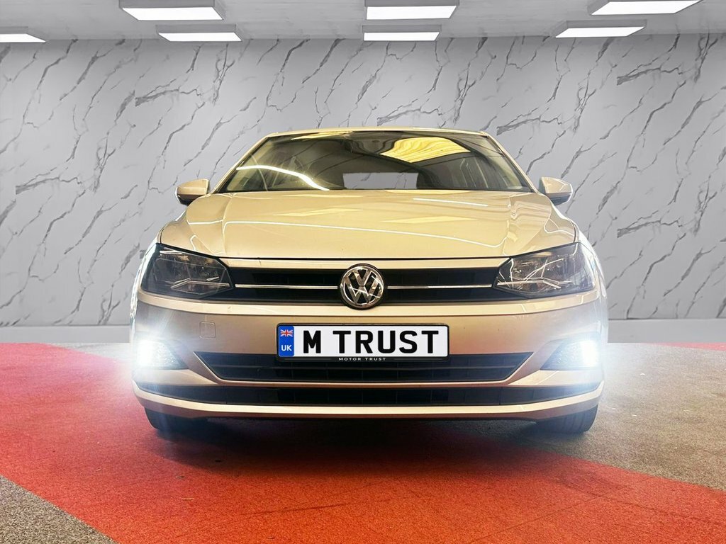 Volkswagen Polo 1L Se YH18VGZ Silver #2