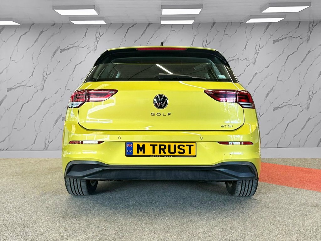 Volkswagen Golf 1L Life PN70VUF Yellow #6